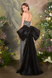 STRAPLESS COLUMN GOWN