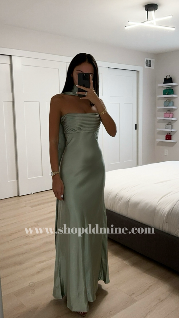 runaway the label elsa maxi dress Runaway the Label Elsa Maxi Dress | Blue | Size XL