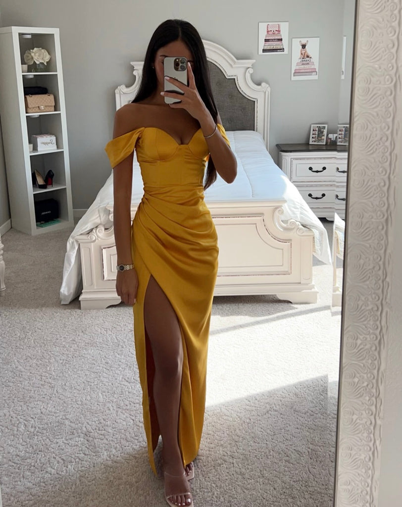 YELLOW HIGH SLIT SATIN CORSET DRESS SHOP DDMINE YELLOW HIGH SLIT SATIN CORSET DRESS SHOP DDMINE