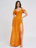 ROBE LONGUE DRAPÉE À FENTE HAUTE EN MAILLE SUPERPOSÉE JELANI 