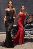STRAPLESS LACE FITTED GOWN