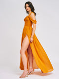 ROBE LONGUE DRAPÉE À FENTE HAUTE EN MAILLE SUPERPOSÉE JELANI 