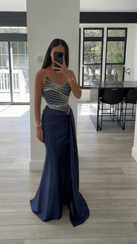 FITTED SLEEK BEADED GOWN