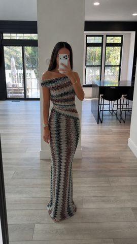 One-Shoulder Zigzag Knit Maxi Dress