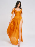 ROBE LONGUE DRAPÉE À FENTE HAUTE EN MAILLE SUPERPOSÉE JELANI 