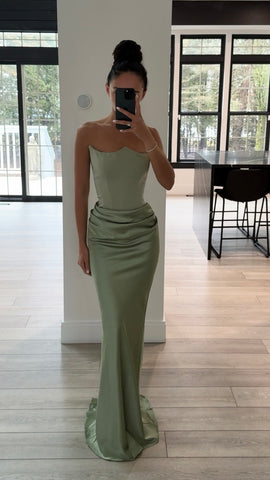 STRAPLESS CORSET SCARF GOWN