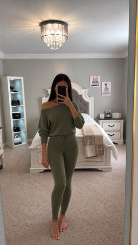 TWO PIECE KNIT LEGGING SET