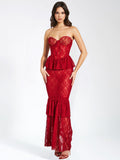 ROBE LONGUE CORSET EN DENTELLE BORDEAUX QUENNELL