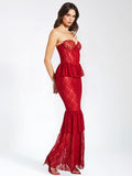 ROBE LONGUE CORSET EN DENTELLE BORDEAUX QUENNELL