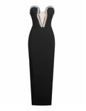 ROBE LONGUE ORNÉE DE CRISTAUX NOIRS