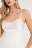 ROBE MINI À BRETELLES FINES ET À FRANGES EN STRASS