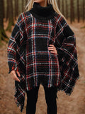 MAGLIONE A COLLO ALTO A QUADRETTI CON ORLO GREZZO
