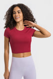T-SHIRT SPORTIVA A MANICA CORTA CON SCOLLO ROTONDO