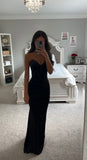 ROBE AJUSTÉE SANS BRETELLES EN VELOURS