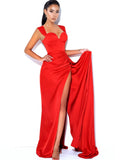 ROBE EN SATIN ROUGE À COEUR